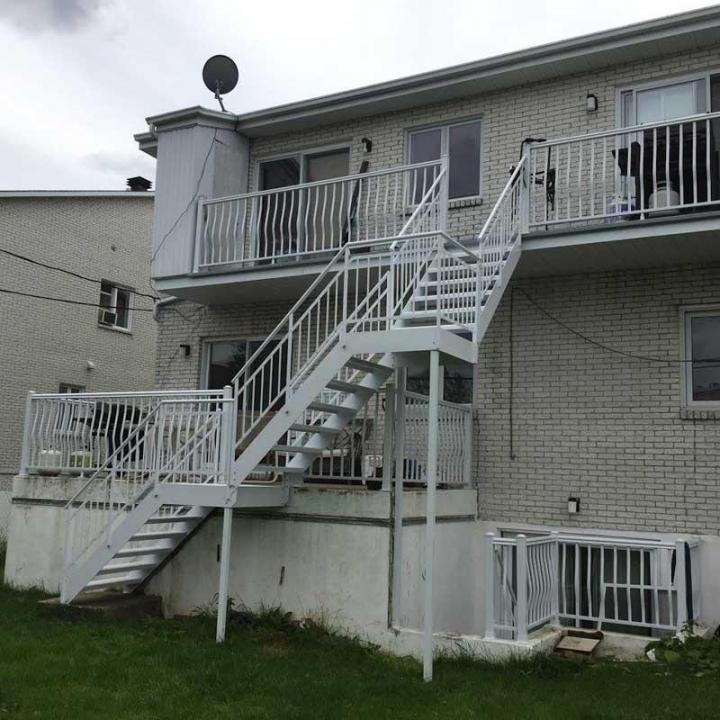 Vente de balcon, Installation de balcon, Rénovation de balcon Montréal